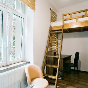 https://cozy-big-rooms-in-old-town.krakowhotelspoland.com